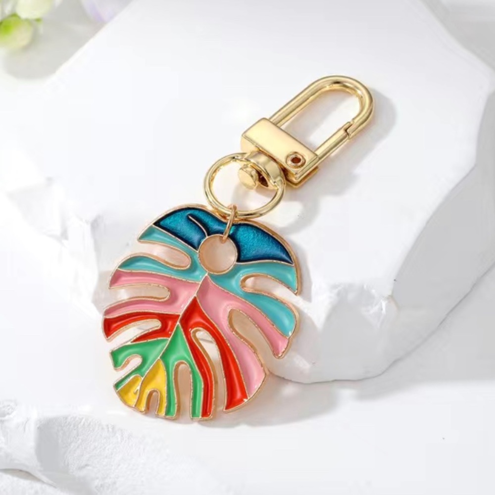 RAINBOW 🌈 MONSTERA KEYCHAIN NWT
